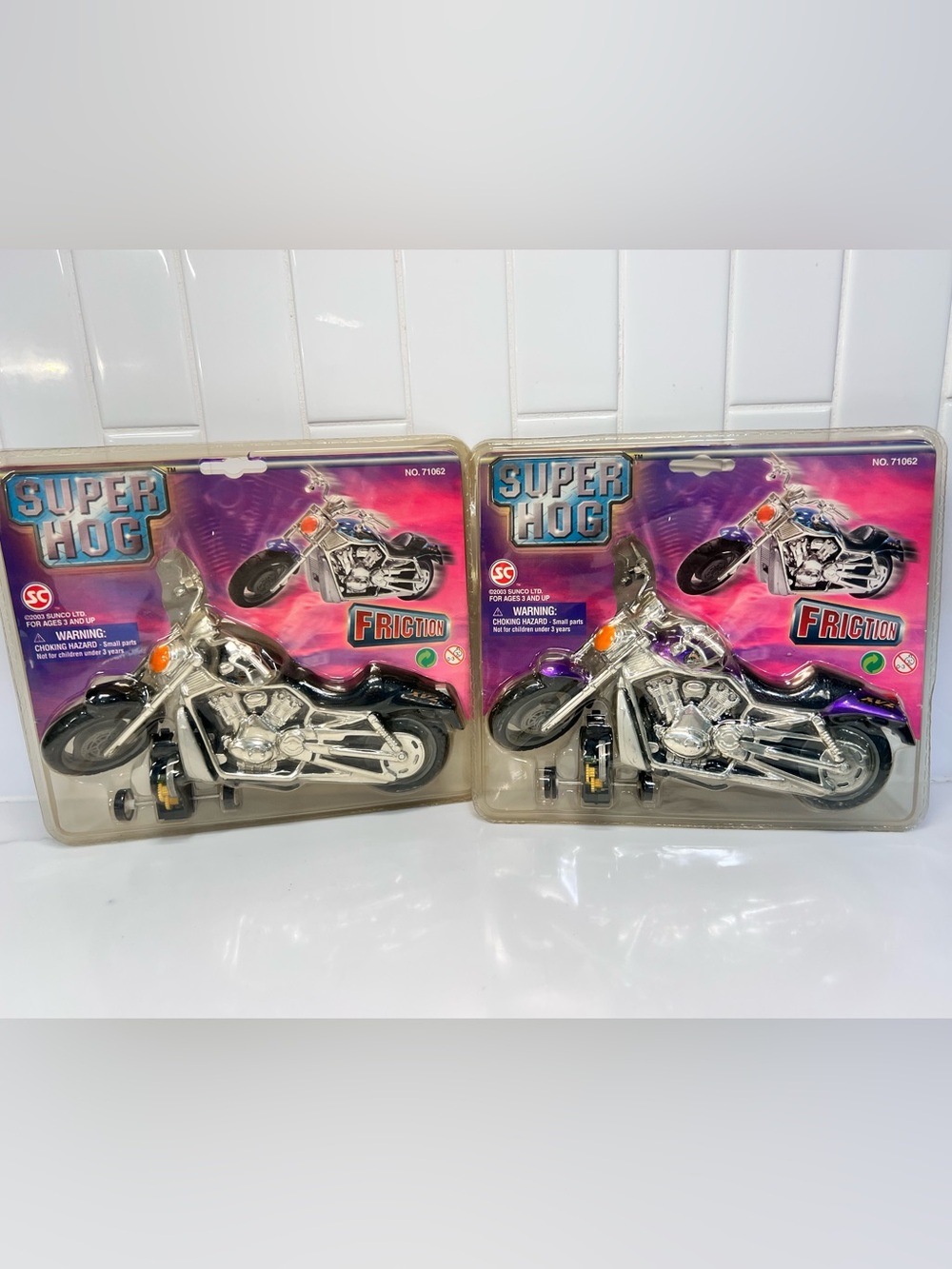 Street Tech Super Hog Friction Motorcycle Toy No. 71062 Sunco Ltd 2003 Set Of 2